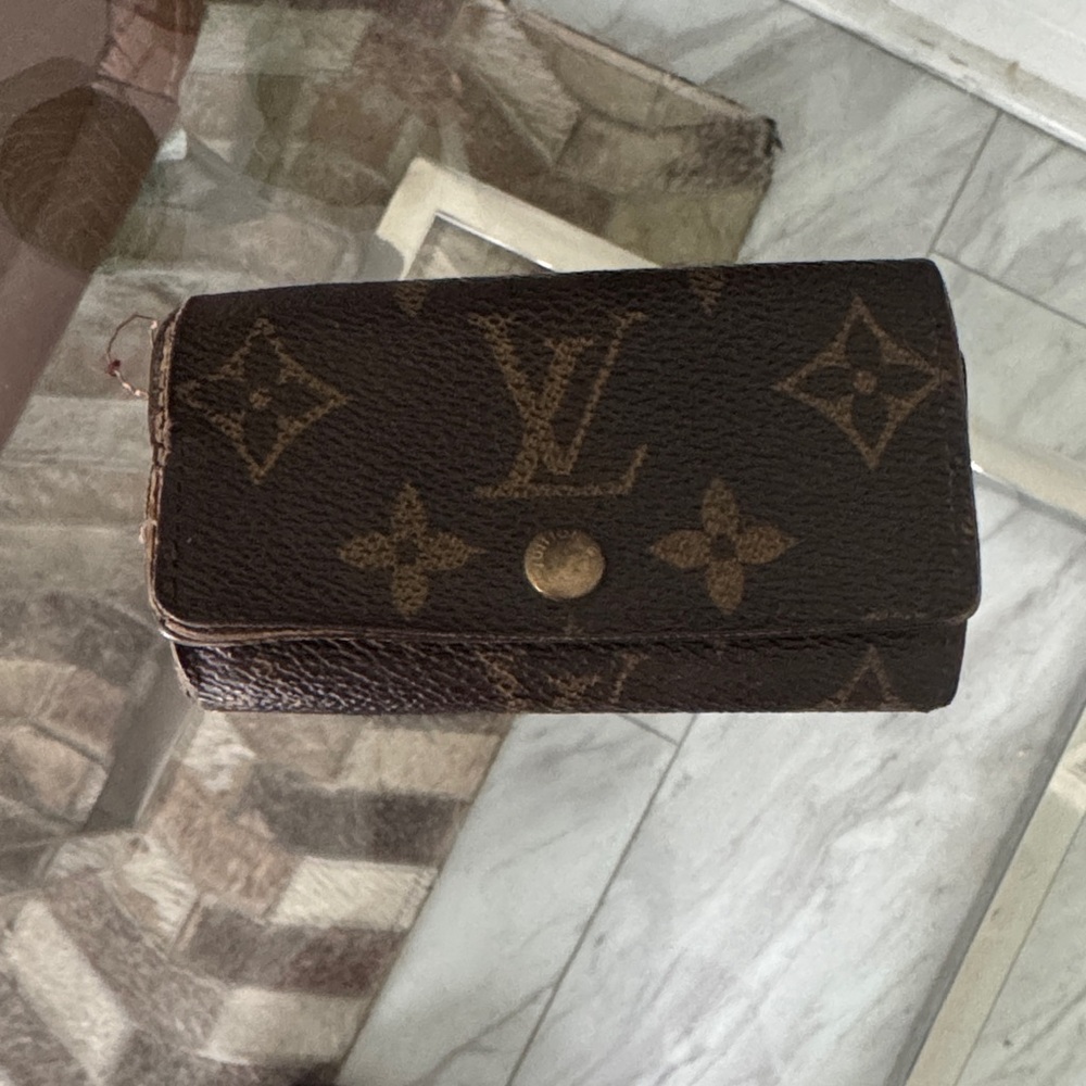 Louis Vuitton Dark Brown Monogram Key Holder - project